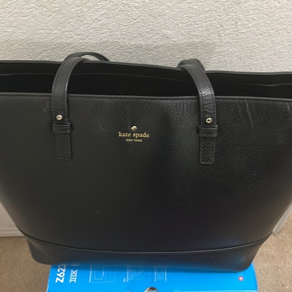 Kate Spade Medium tote - Picture 3 of 5